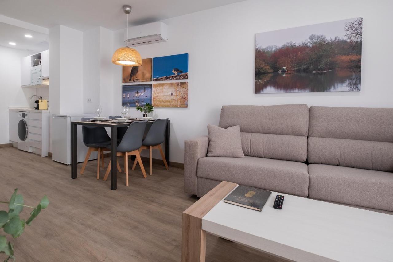 סלאמנקה Luxor Torre Del Clavero Apartments מראה חיצוני תמונה
