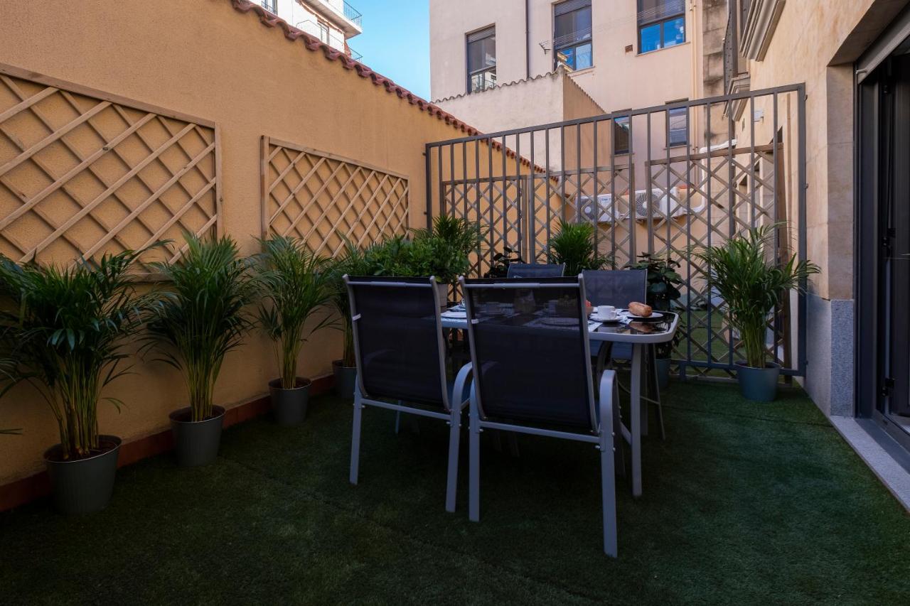 סלאמנקה Luxor Torre Del Clavero Apartments מראה חיצוני תמונה