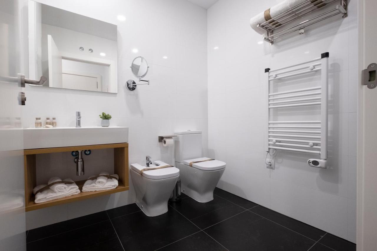 סלאמנקה Luxor Torre Del Clavero Apartments מראה חיצוני תמונה