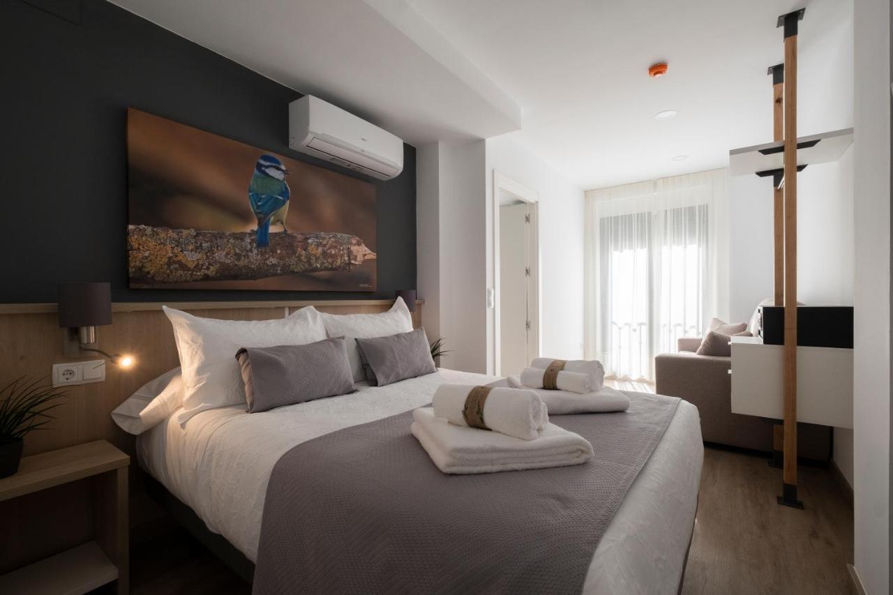 סלאמנקה Luxor Torre Del Clavero Apartments מראה חיצוני תמונה